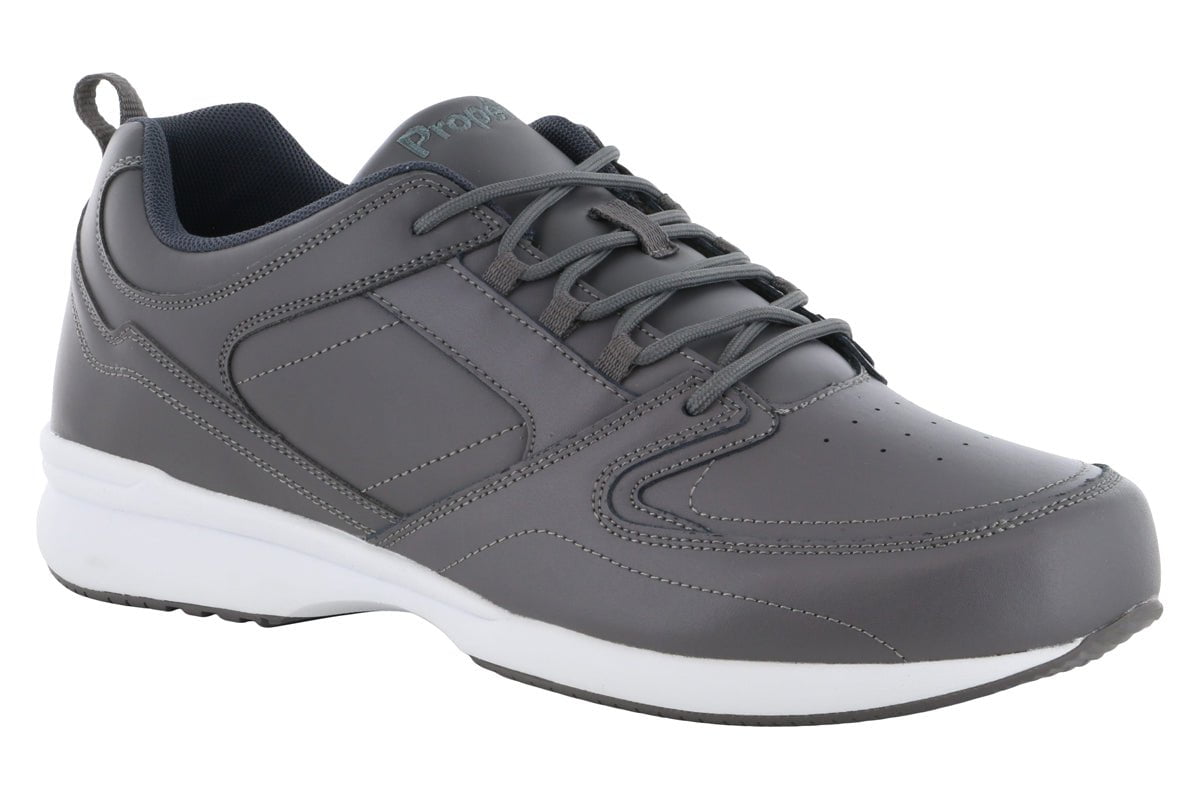 Propet Matthew walking shoes for men: comfort and stability