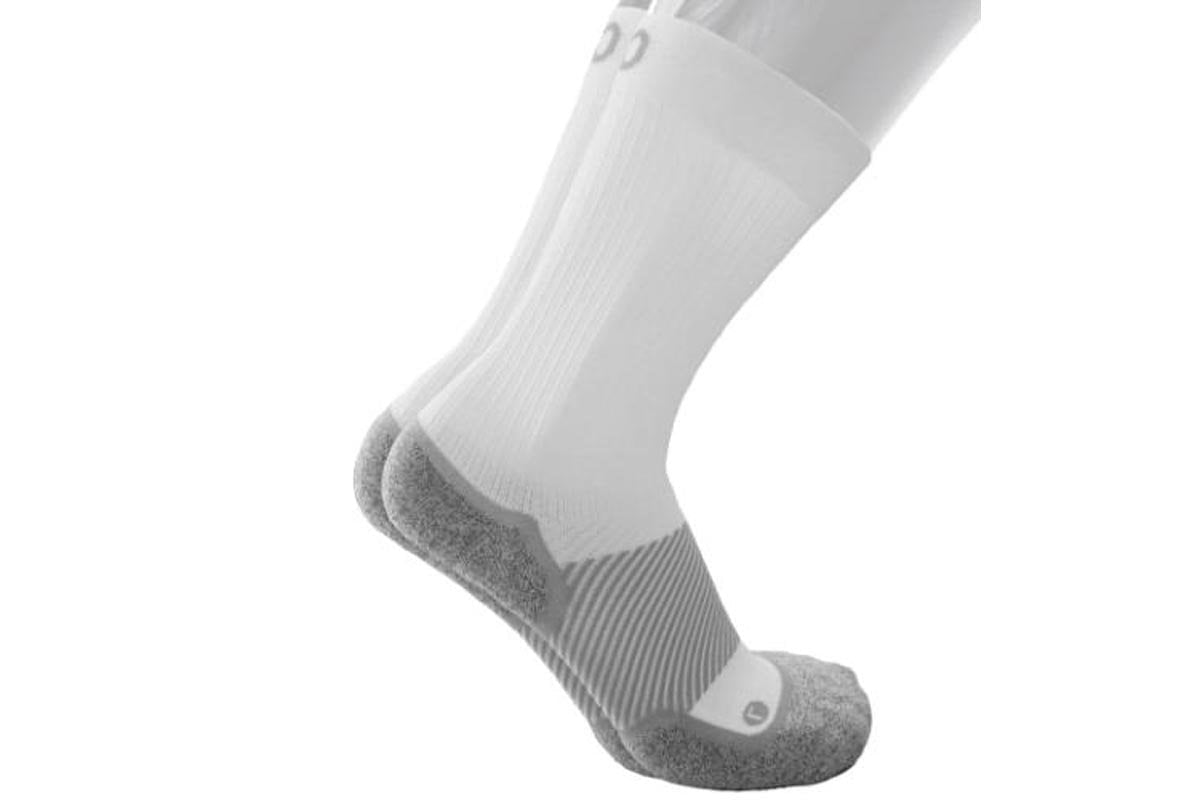 OS1st WP4 Wellness Performance Crew Socks Wide White