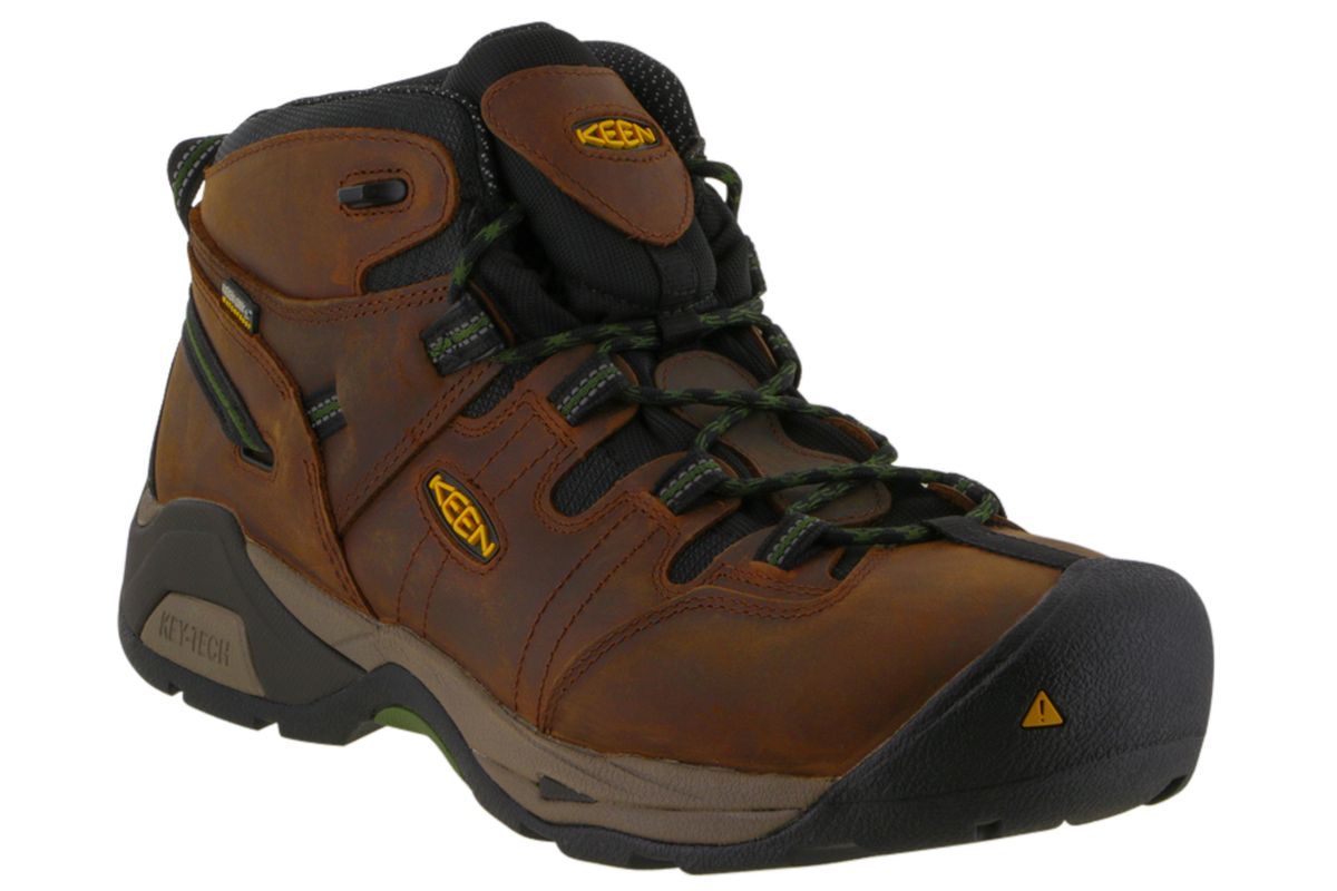 Steel toe hotsell boots black friday